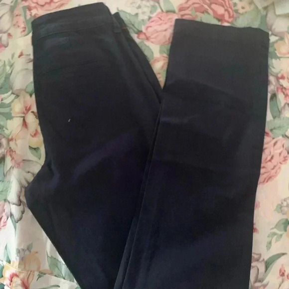 Arizona Jean Company Denim - Arizona-jeans co. Women’s schoolgirl Straight Jeans Size 5A